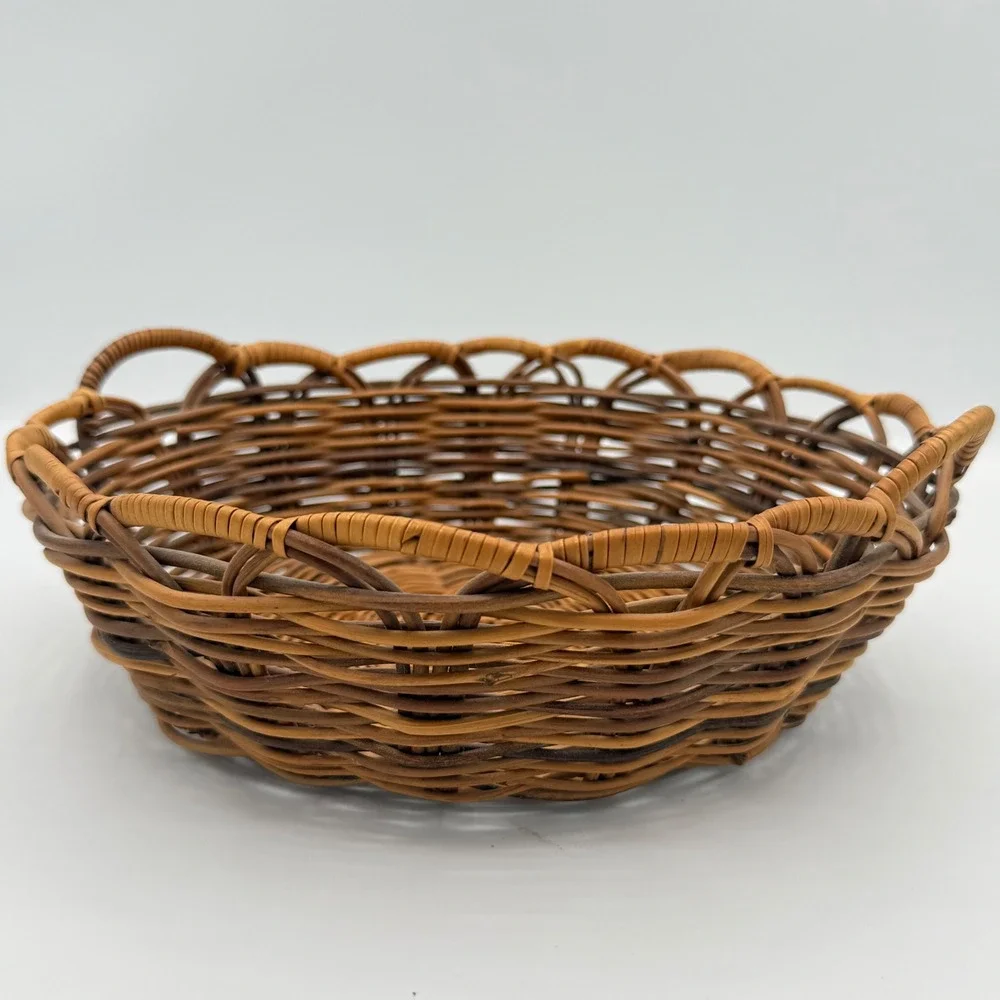Vintage Scalloped Basket Woven Wicker Rustic Decor Cottagecore Boho Rustic